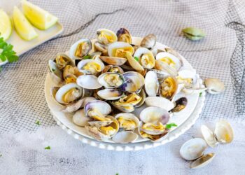 Amêijoas à Algarvia