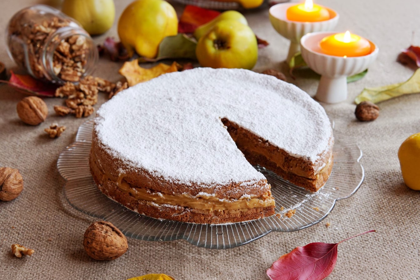 Bolo de noz húmido