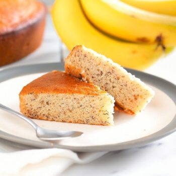 Bolo de banana húmido e fofinho