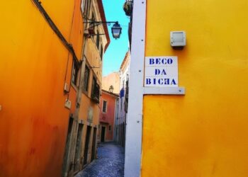 ruas com os nomes mais insólitos de Lisboa