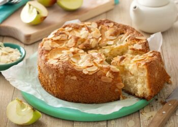 Bolo rápido de maçã