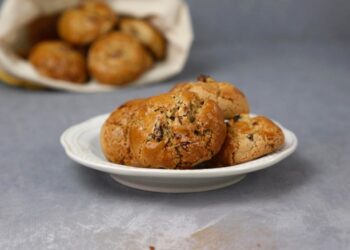 Broas dos Santos: a receita tradicional que sabe a Outono