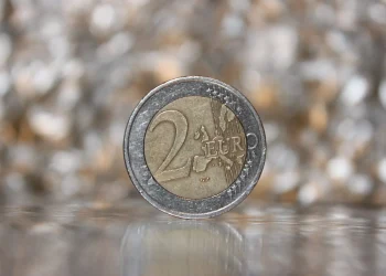 Moedas raras que valem entre 100 e 4.500 euros: tem alguma em casa?