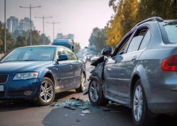 Emprestar o carro a alguém: o seguro cobre em caso de acidente?