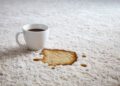 Tapetes, alcatifas ou carpetes com manchas? Aprenda a limpar tudo de forma simples e eficaz