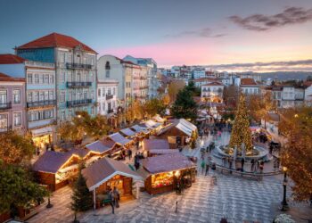 Mercados de Natal em Portugal: sete sugestões para descobrir tradição, luzes e sabores de norte a sul