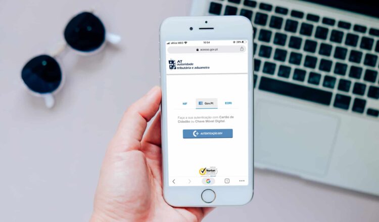 Chave móvel digital: a ferramenta que evita filas e papelada e que é acessível através do Cartão de Cidadão