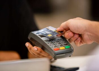 Multibanco com limite mínimo? O que diz a lei e quanto custa ao comerciante