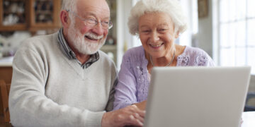 Como garantir uma pensão próxima do último salário: o que dizem as contas da OCDE sobre a sua reforma