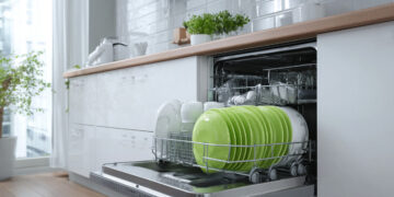 A máquina de lavar louça não se limpa sozinha - e estes são os pontos críticos