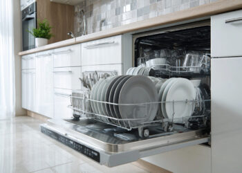 A sua máquina de lavar loiça está a perder eficácia? Veja os sinais