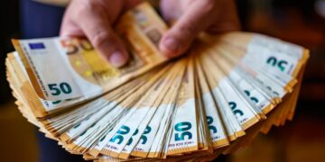 Notas falsas: o método simples do Banco de Portugal para as identificar