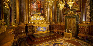 A capela mais cara do mundo fica em Lisboa e foi um puzzle enviado pelo Papa