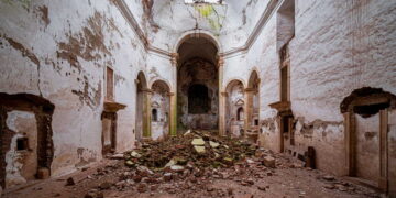 Convento de Monfurado: abandonado e em ruínas, no Alentejo