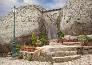 A aldeia mais portuguesa de Portugal