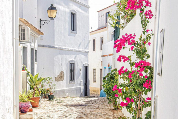 Provavelmente, a aldeia mais típica e bonita do Algarve
