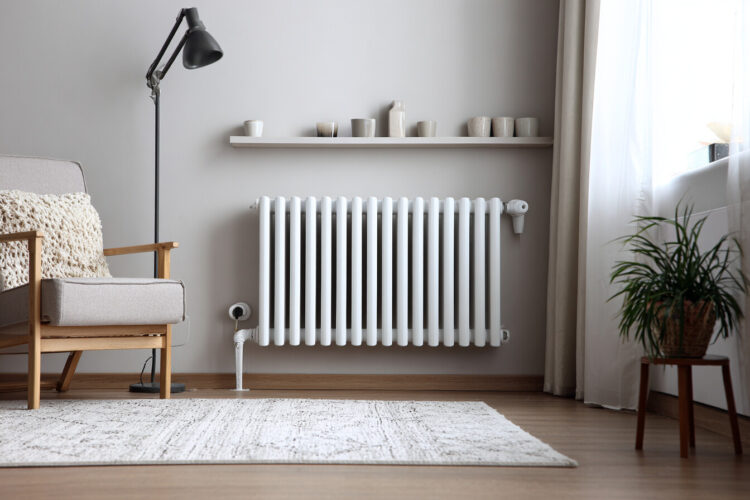 Qual é a forma mais barata de aquecer a casa sem disparar a fatura da luz