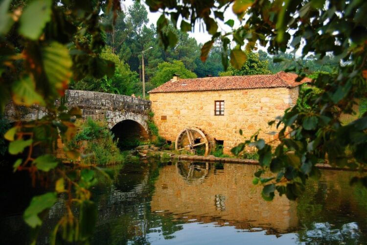 Uma aldeia medieval de encantar para descobrir em pleno Minho