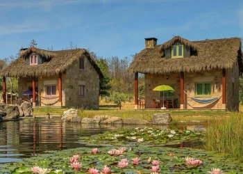 Chão do Rio: uma aldeia inteira para alugar na serra da estrela