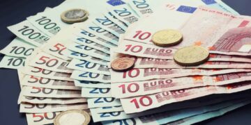 Dinheiro em casa: o que o Banco Central Europeu recomenda para estar preparado