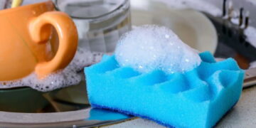 Cinco coisas que quase toda a gente se esquece de limpar - e que acumulam mais sujidade do que parece