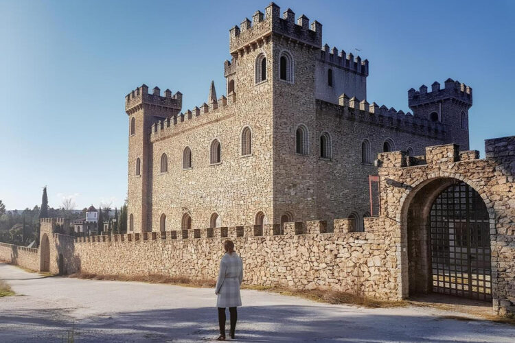 Castelo do Adriano: o castelo mais insólito de Portugal
