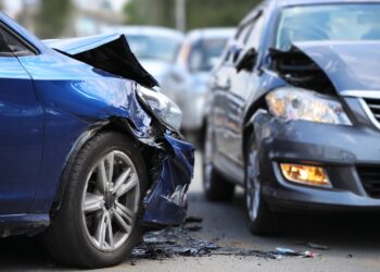 Emprestar o carro a alguém: o seguro cobre em caso de acidente?