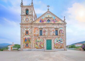 Provavelmente, uma das igrejas mais bonitas de Portugal
