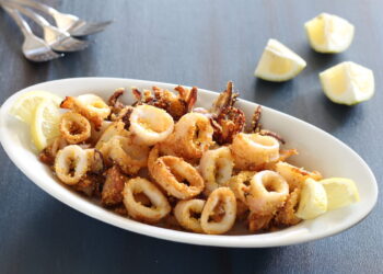 Lulas fritas à espanhola: um petisco perfeito para desfrutar com amigos