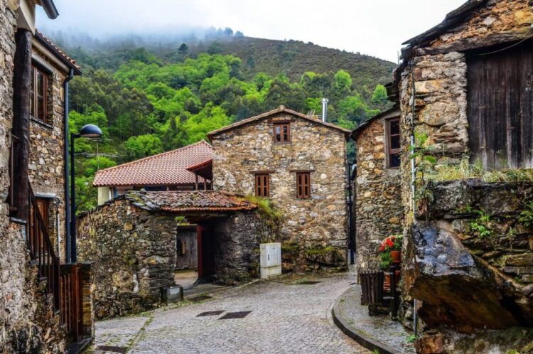 Aldeia da Pena: uma das mais belas e tradicionais Aldeias de Xisto