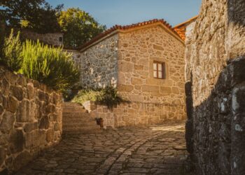 Trebilhadouro: a mais secreta e bonita das aldeias da Serra da Freita