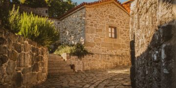 Trebilhadouro: a mais secreta e bonita das aldeias da Serra da Freita