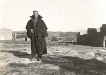 Cego e com 80 anos: a história do último habitante da aldeia abandonada de Calvo