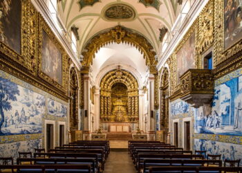 Convento dos Cardaes: aqui estão os mais bonitos azulejos de Lisboa
