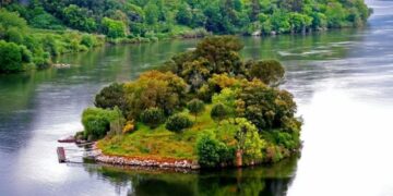 Ilha dos Amores: uma ilha deserta e paradisíaca em pleno Douro