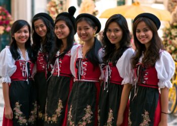 Kristang: 500 anos depois ainda se fala português e se dança o Vira na Malásia