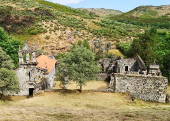 Mosteiro de Pitões das Júnias: o local mais enigmático do Gerês