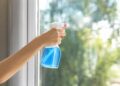 Como limpar janelas e vidros sem deixar riscos: o método infalível para um brilho perfeito