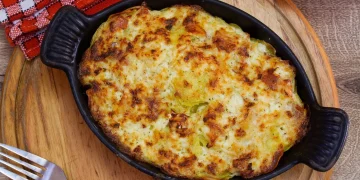 Bacalhau espiritual gratinado no forno: perfeito para reunir a família à mesa