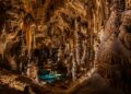 Como se formam as estalactites e as estalagmites nas grutas