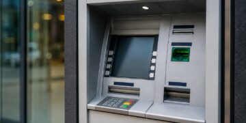 O que dá para comprar e pagar no Multibanco além de levantar dinheiro