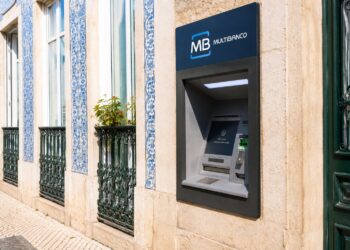 Como nasceu o Multibanco português, em 1985, com apenas nove máquinas