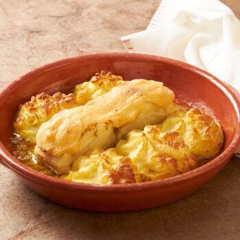 Bacalhau à Zé do Pipo: a receita original com puré e maionese gratinada