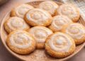Cavacas: a receita original das conchas estaladiças cobertas de glacé
