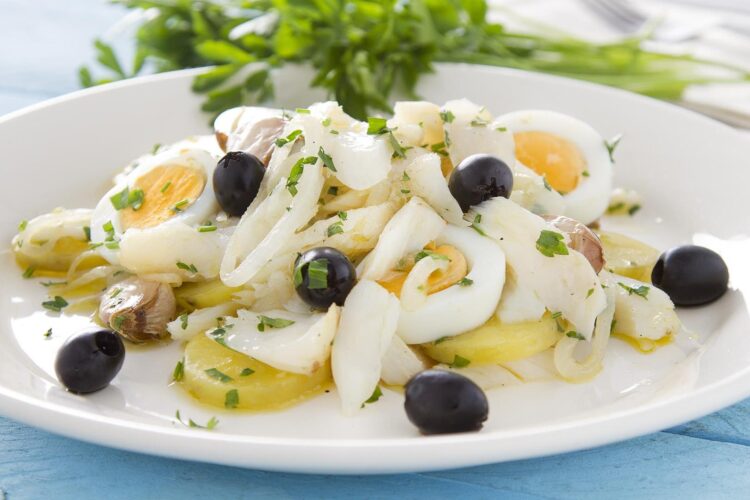 Bacalhau à Gomes de Sá: a receita original do Porto