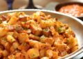 Patatas bravas com molho de tomate e pimentão picante: receita tradicional espanhola