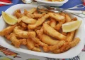 Choco frito à algarvia: receita tradicional da iguaria mais famosa do Algarve