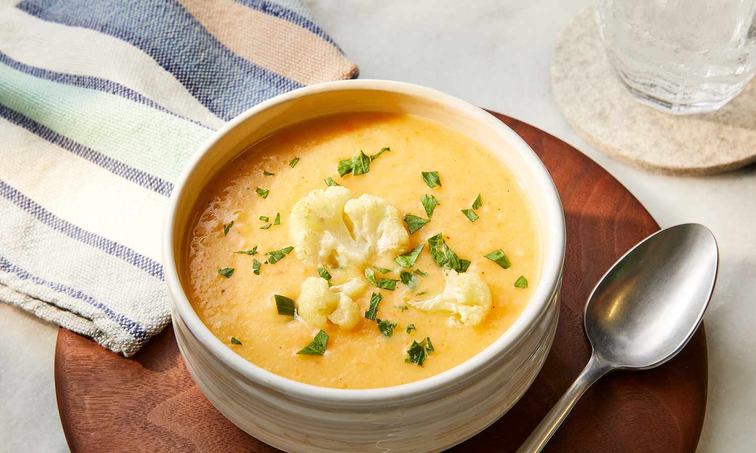 Sopa de couve-flor: receita clássica que sai sempre bem