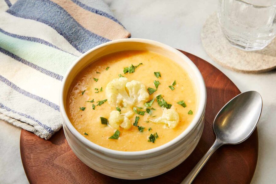 Sopa de couve-flor: receita clássica que sai sempre bem